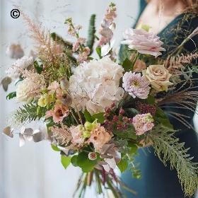 Majestic Winter Trending Bouquet